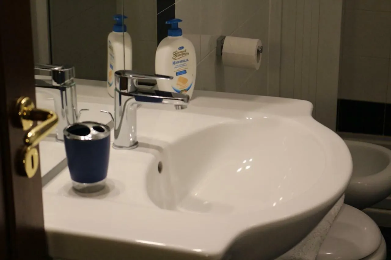 Small Suite Chiatamone Napoli